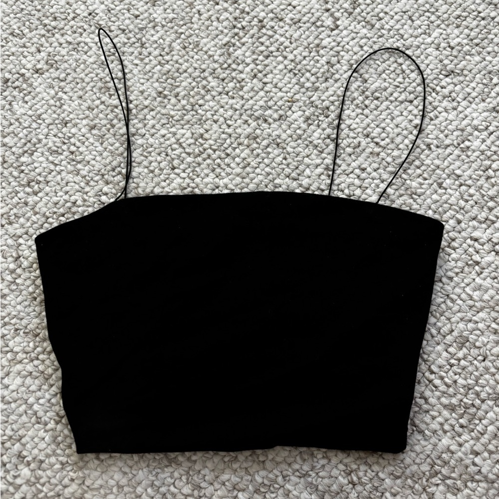 SHEIN Black and Red Sleeveless Crop Camisole
